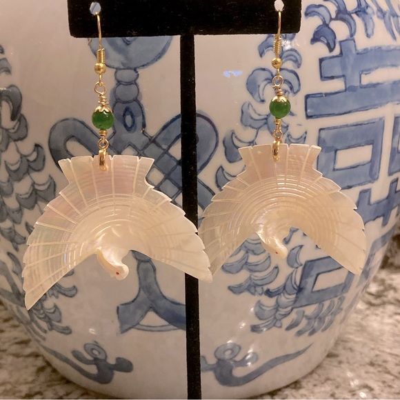 Crane Earrings - MOP/Shell - Picture 7 of 9